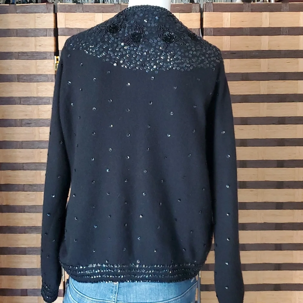 Cecile Angora Bermuda lined cardigan - Picture 4 of 12